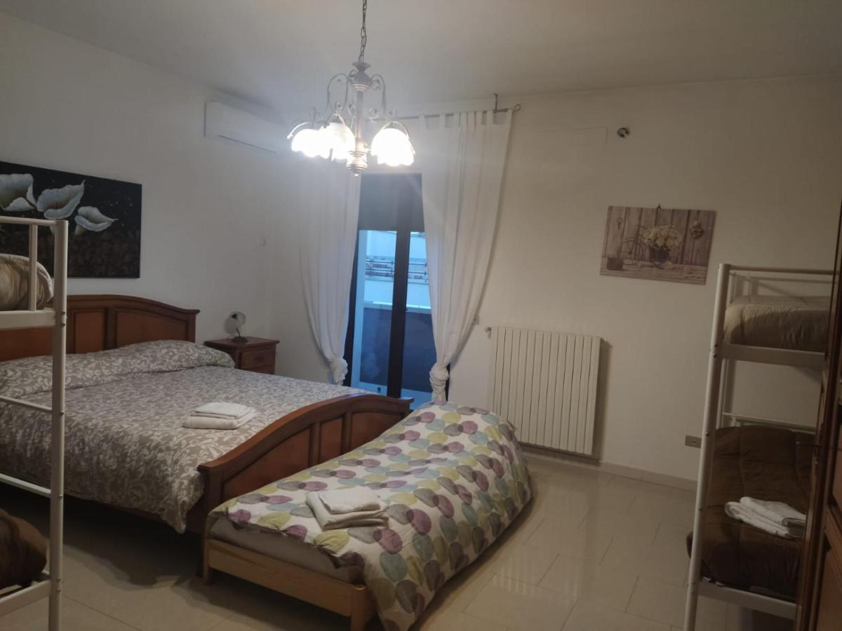 "La Casa Di Mariagrazia" Rooms Con Cucina Condivisa E Terrazza Sammichele Di Bari Luaran gambar